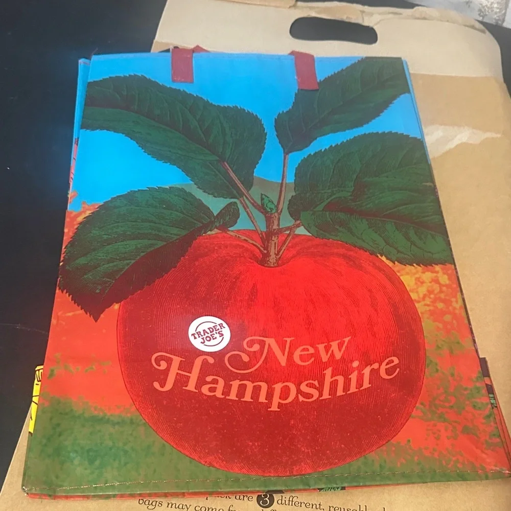 New Hampshire Trader Joe’s reusable tote bag